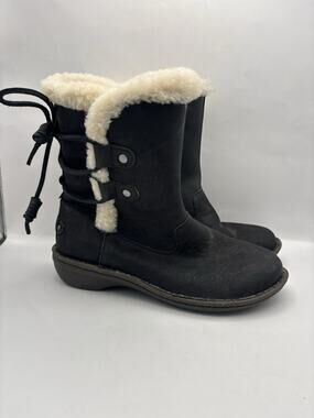 Ugg Akadia Black Leather Boots Women Size 7